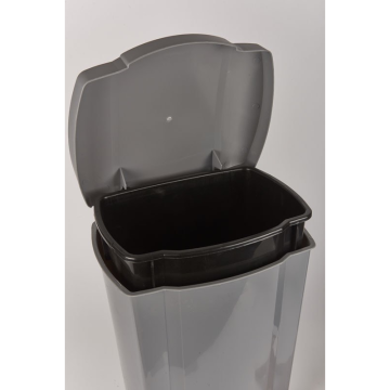 Rubbish Bin with Pedal 18 Litre