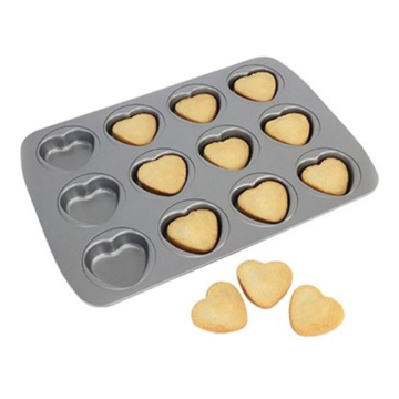 Non Stick 12 Cup Mini Heart Pan (37.3 x 26.1cm / 14.7 x 10.3&quot;)