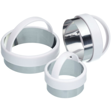 Kitchen Craft Set of Three Plain Pastry Cutters