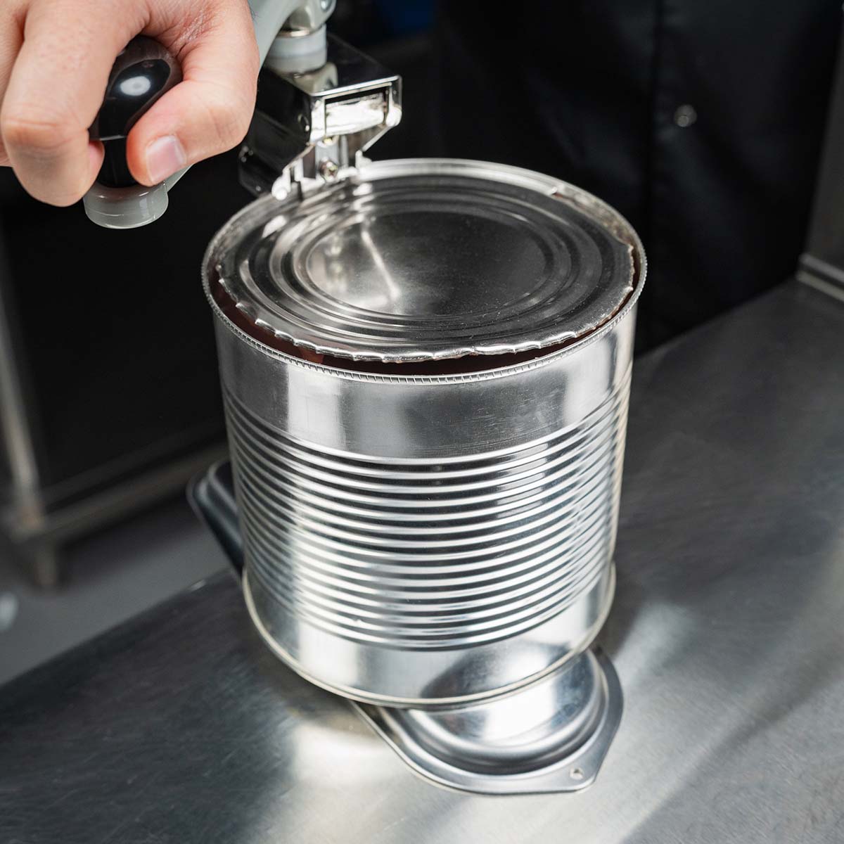 Can been opened by a bench can opener