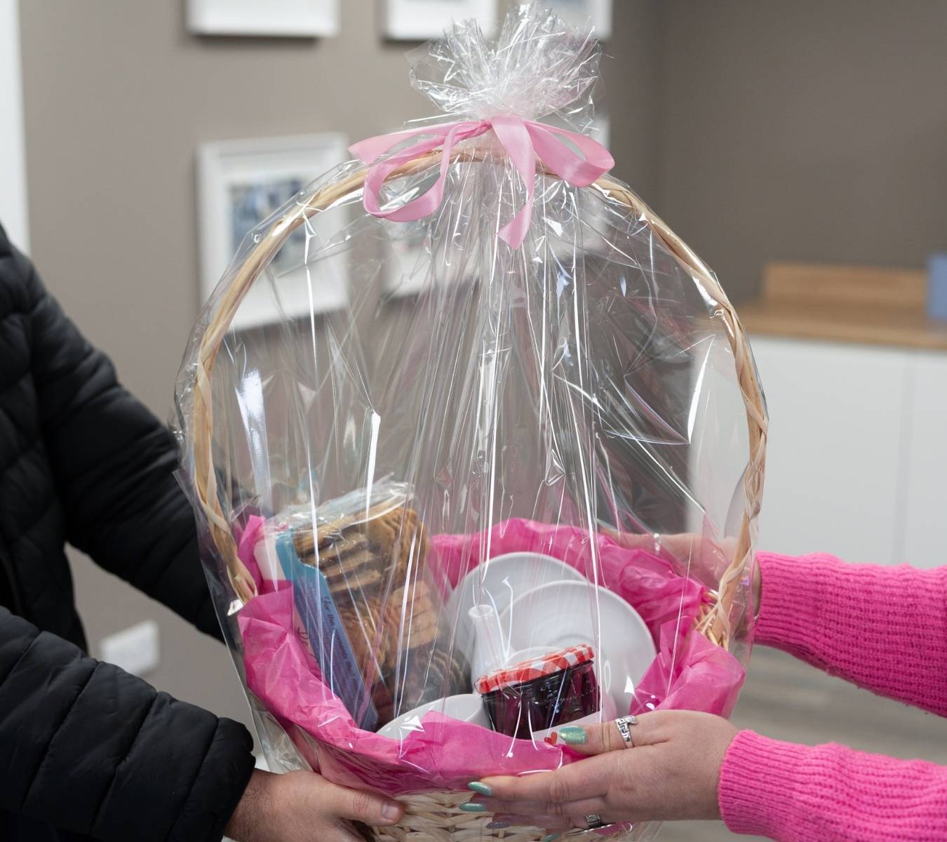 Afternoon tea gift basket