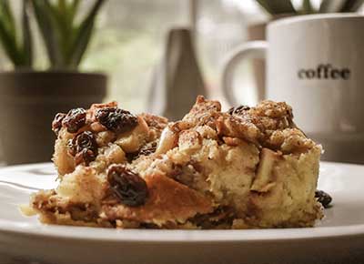 Cinnamon and Apple Bread Pudding