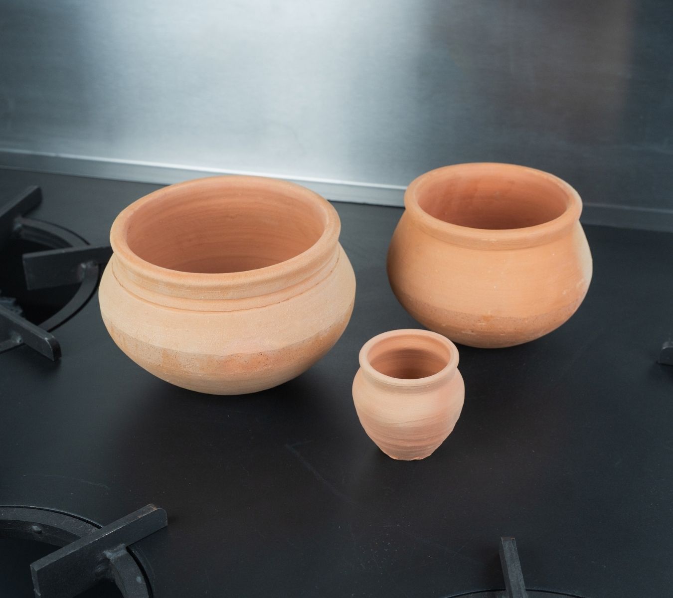 Range of matka serving pots